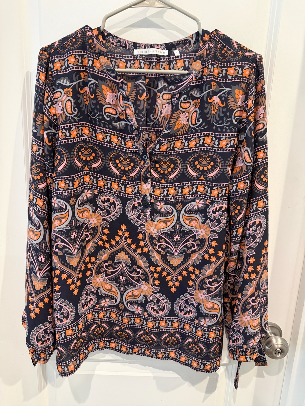 Violet + Claire Top Size Large
